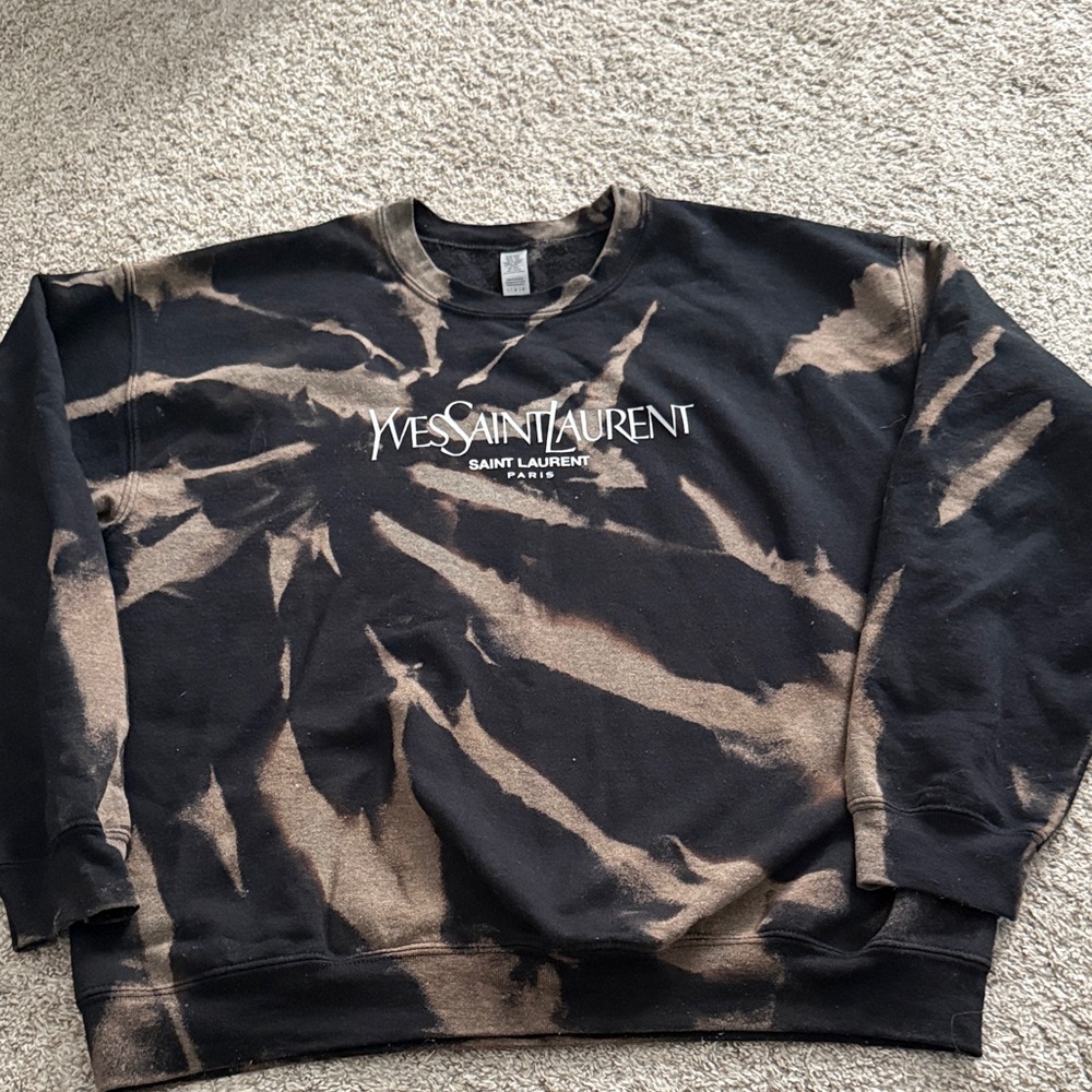 Tie die sweatshirt